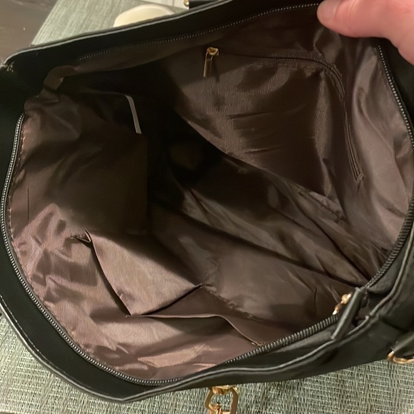 Fashion Black Tote - Picture 3 of 3